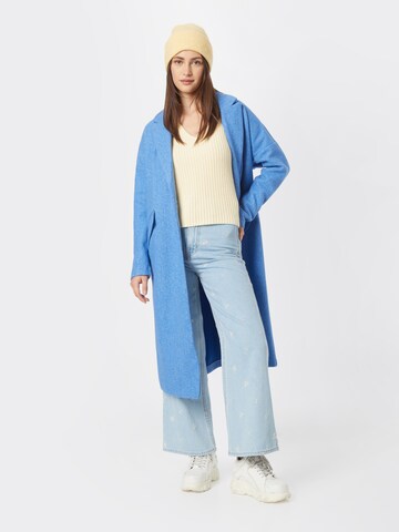 ONLY Ανοιξιάτικο και φθινοπωρινό παλτό 'EMMA' σε μπλε