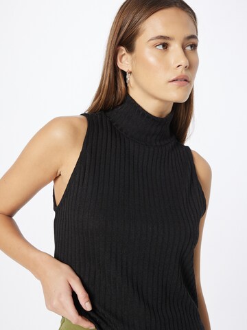 DKNY - Top en negro