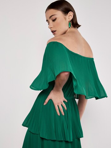 Apricot Dress ' ' in Green