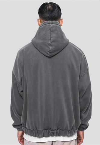 Dropsize Zip-Up Hoodie in Grey
