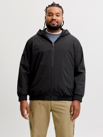 Veste mi-saison 'JJECharge' Jack & Jones Plus en noir : devant
