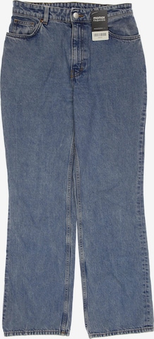 Monki Jeans in 28 in Blue: front