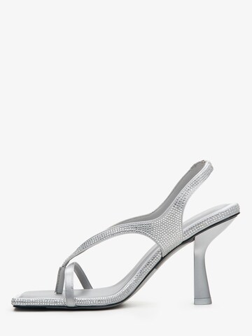 Estro Sandaal '2238-11' in Zilver