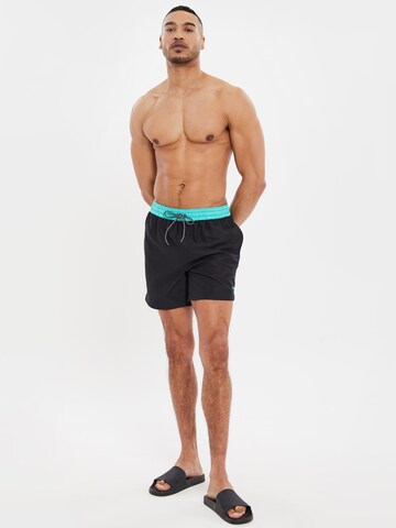 Threadbare Badeshorts 'Penglai' in Schwarz