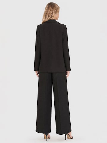 APART Blazer in Black