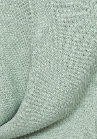 French Connection LM Sweater in Green