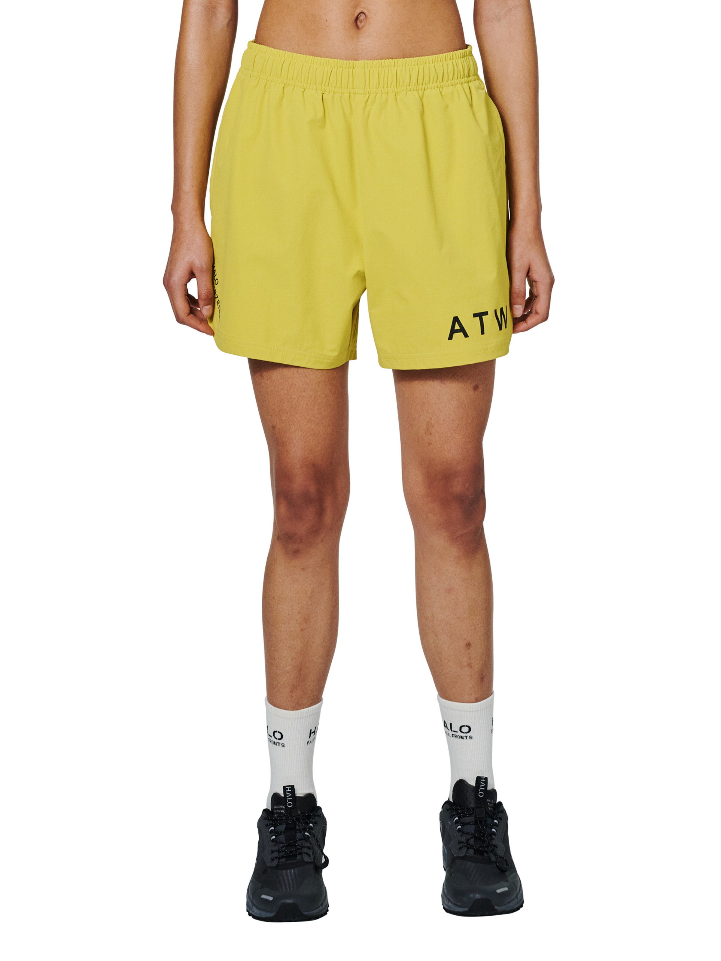 HALO Loose fit Pants in Yellow