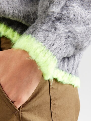 Emily Van Den Bergh Sweater in Grey