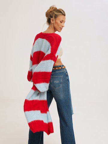 Kamila Šikl Strickjacke in Blau