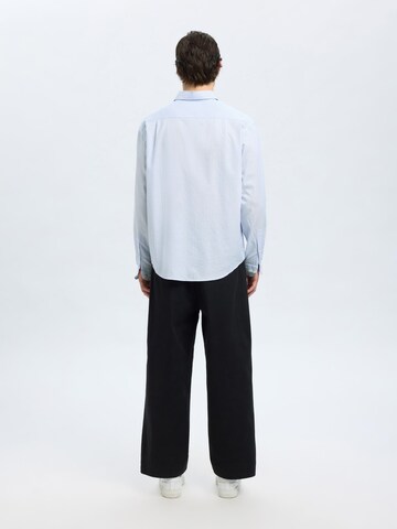 Coupe regular Chemise SELECTED en bleu