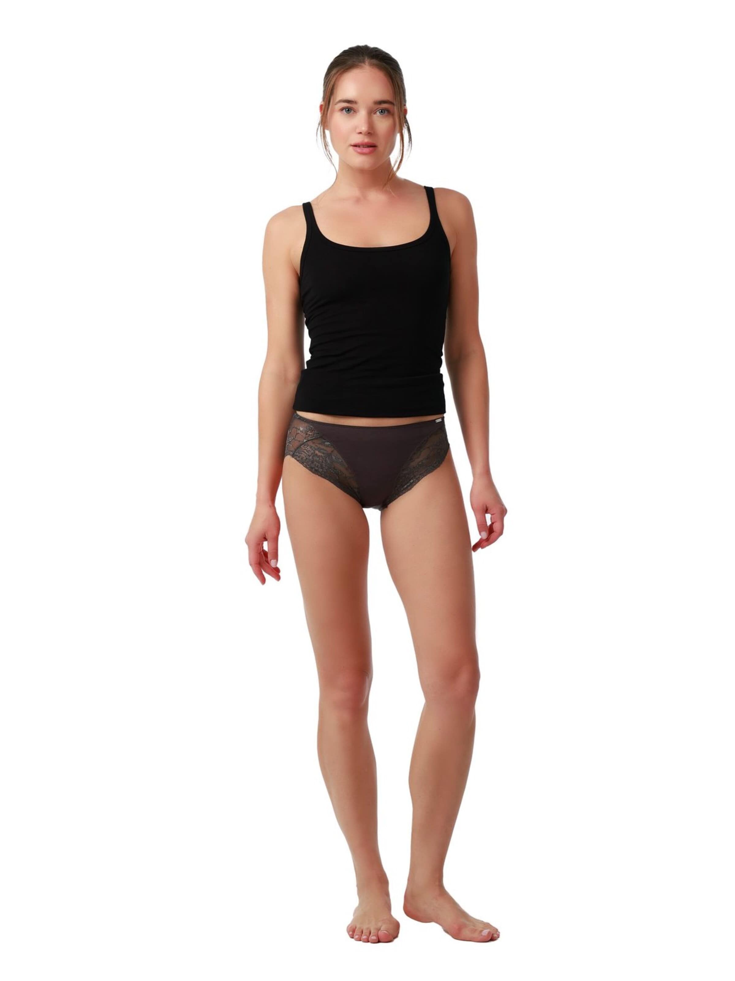 Blackspade Slip in Grey