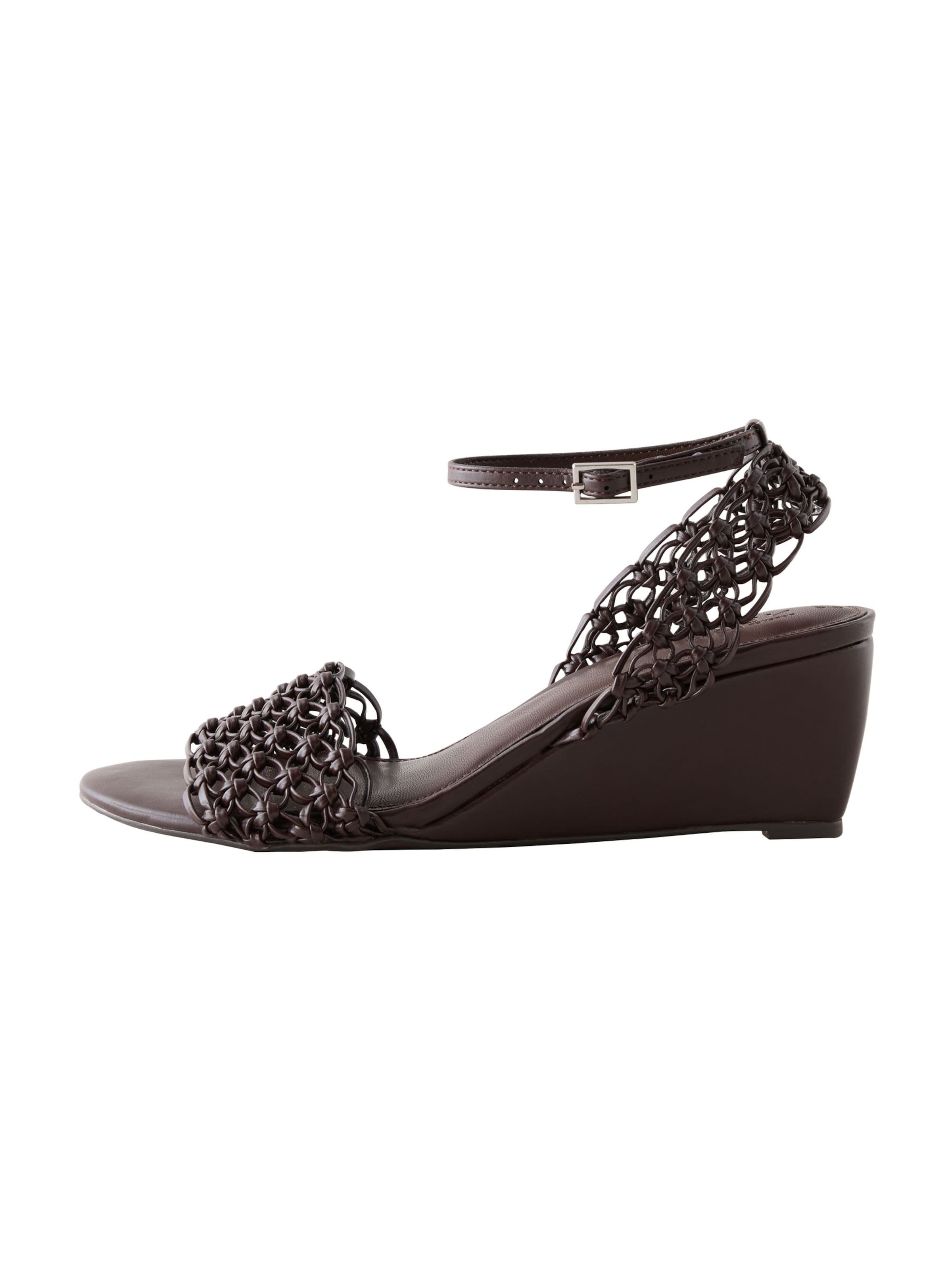 Next - Sandalias 'Forever Comfort' en marrón: frente