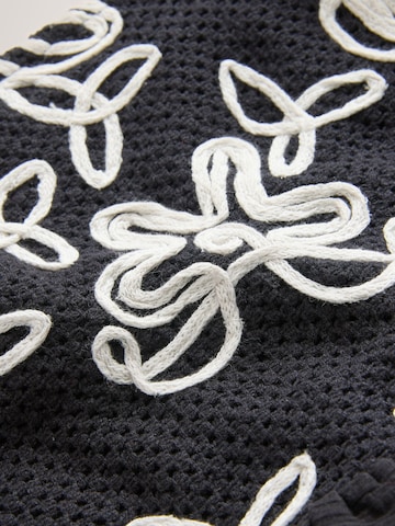 juoda Next Palaidinė be rankovių 'Cornelli'