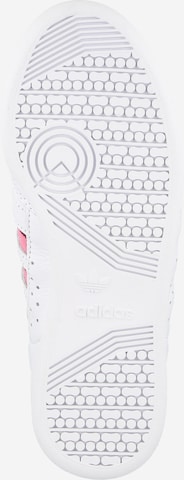 Baskets basses ADIDAS ORIGINALS en blanc