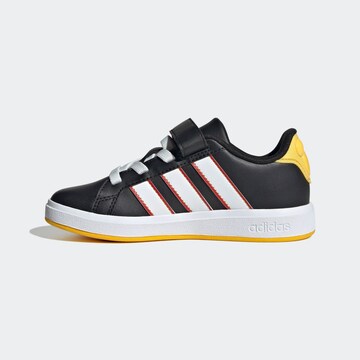 ADIDAS SPORTSWEAR Sportschuh 'Grand Court Mickey' in Schwarz