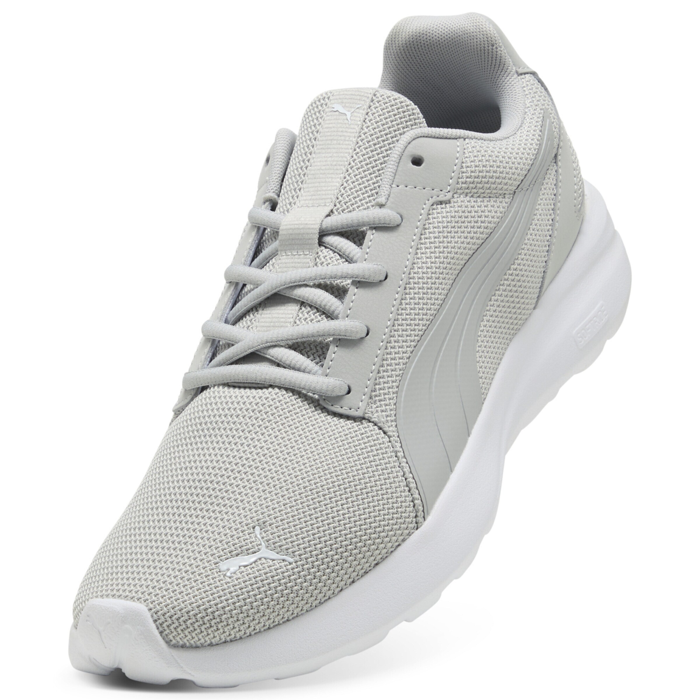Baskets basses 'Softride Cosmic' PUMA en gris