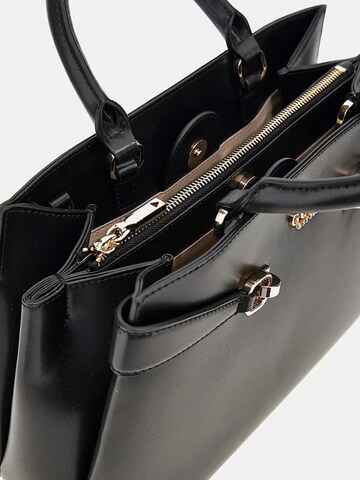 GUESS Skuldertaske 'Guess Sac Bandoulière Lorelei Girlfriend S Black' i sort
