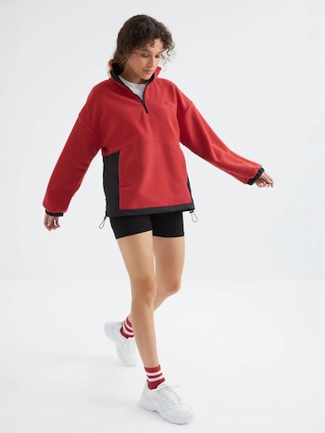 Giacca di pile 'Sweatshirts' di Tommy Life in rosso