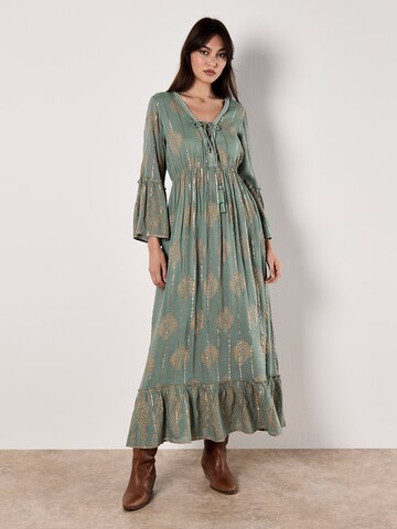Apricot Dress in Green: front