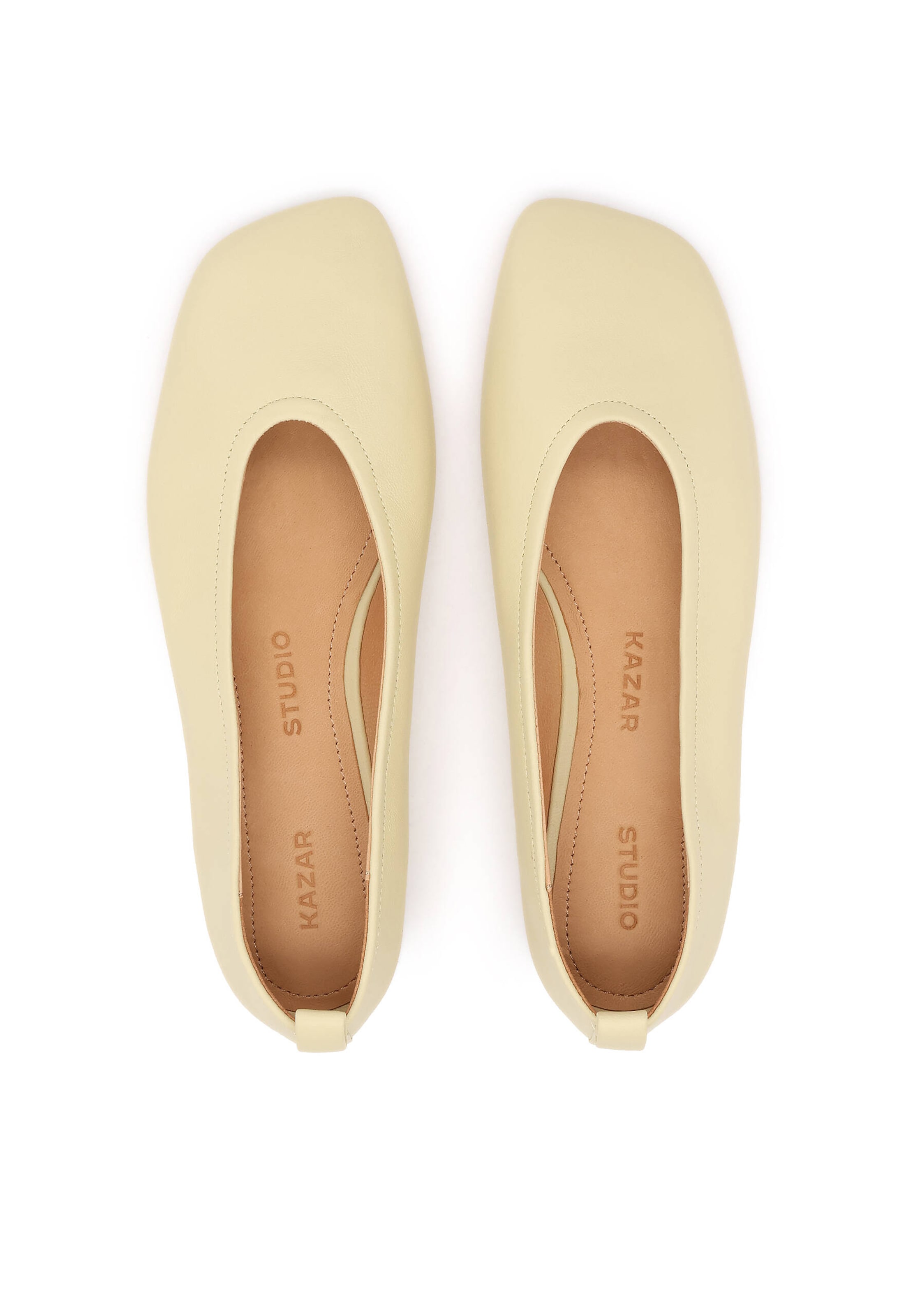 Kazar Ballerina in Geel