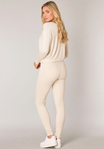 BASE LEVEL Skinny Leggings in Beige