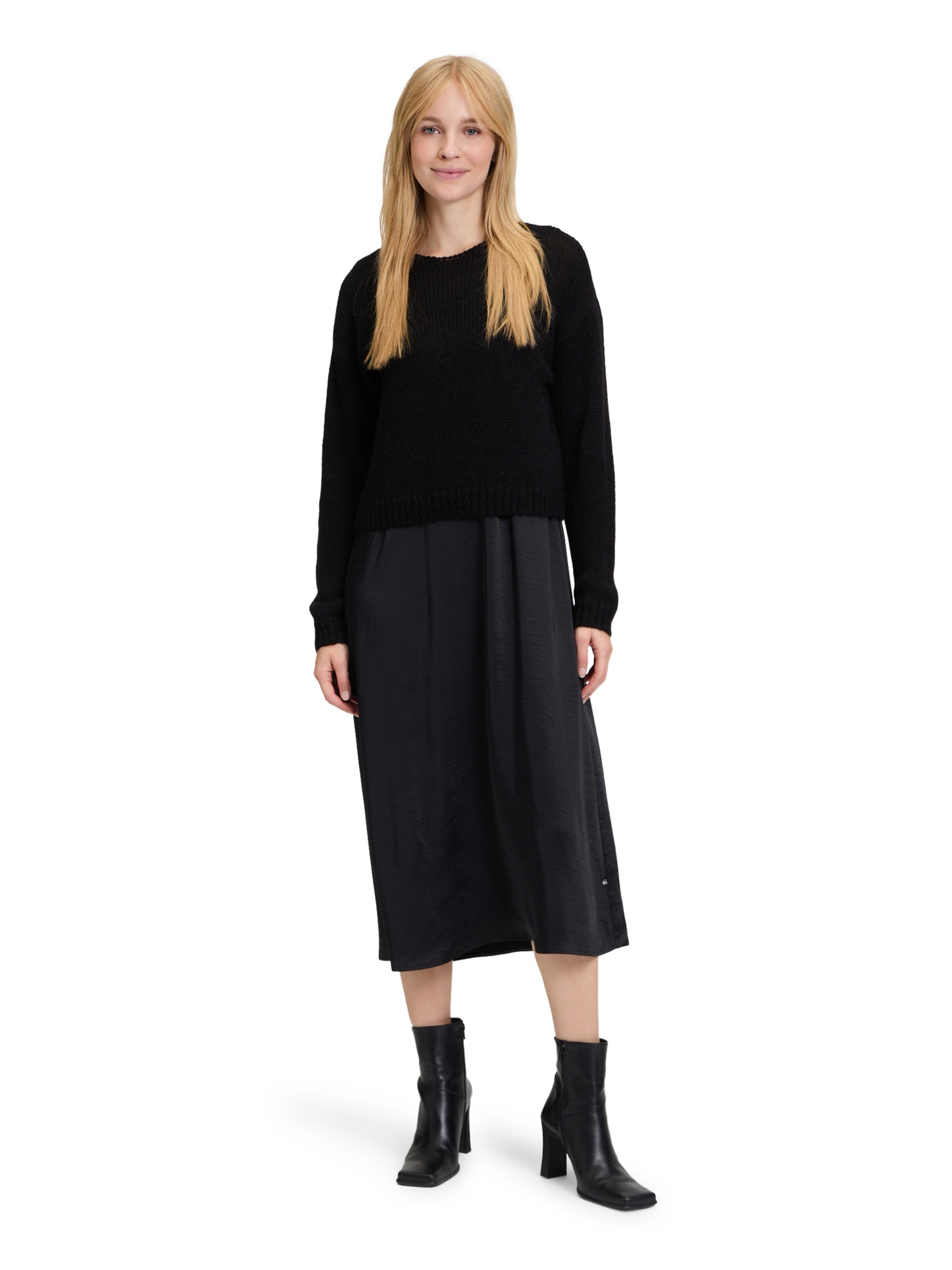 robe légère Kleid in Schwarz: Vorderseite