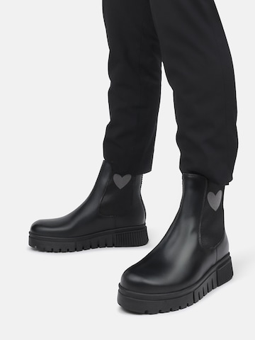 Crickit Chelsea Boots 'NAELLE' in Black