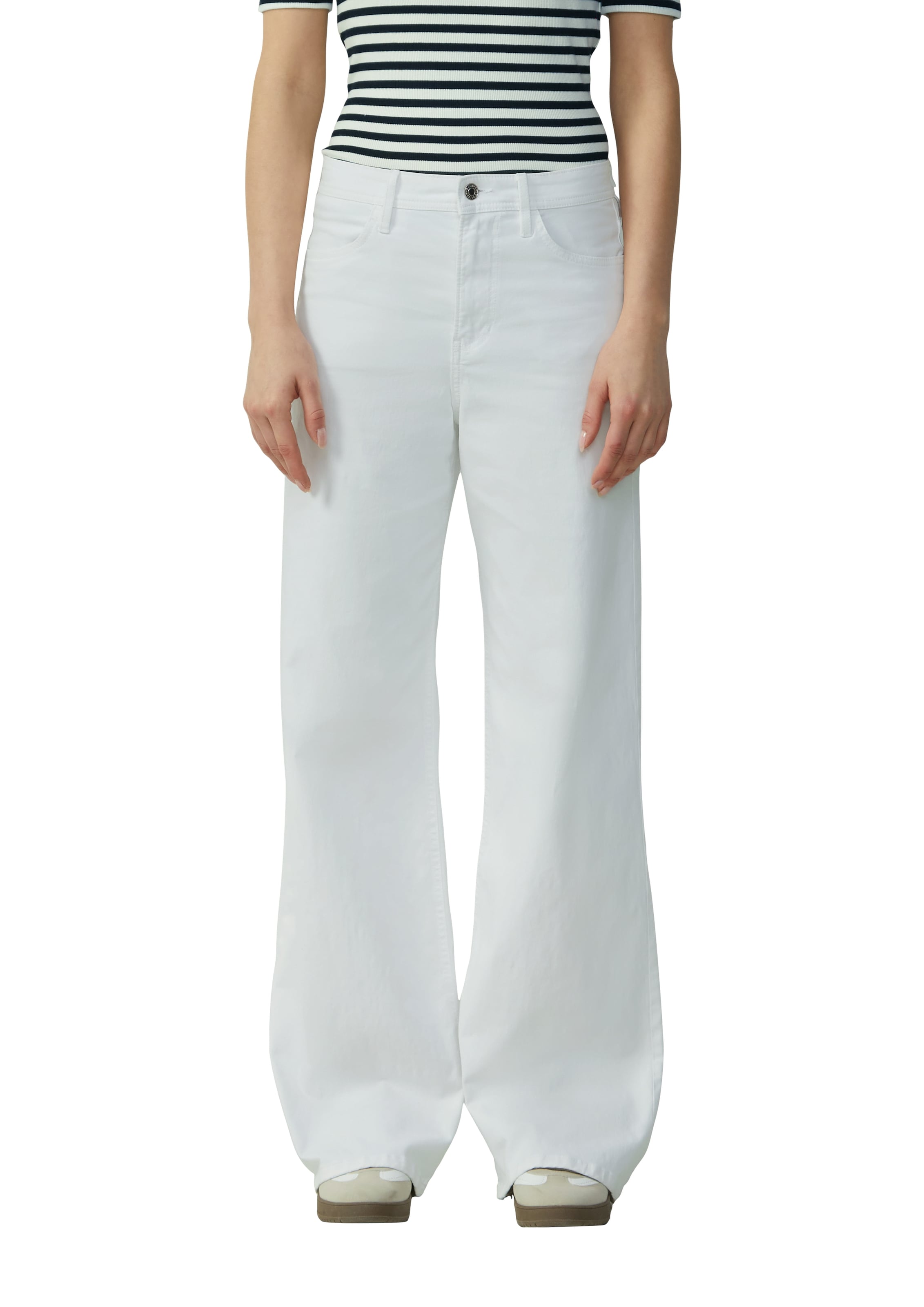 s.Oliver Wide Leg Jeans 'Suri' in Weiß: Vorderseite