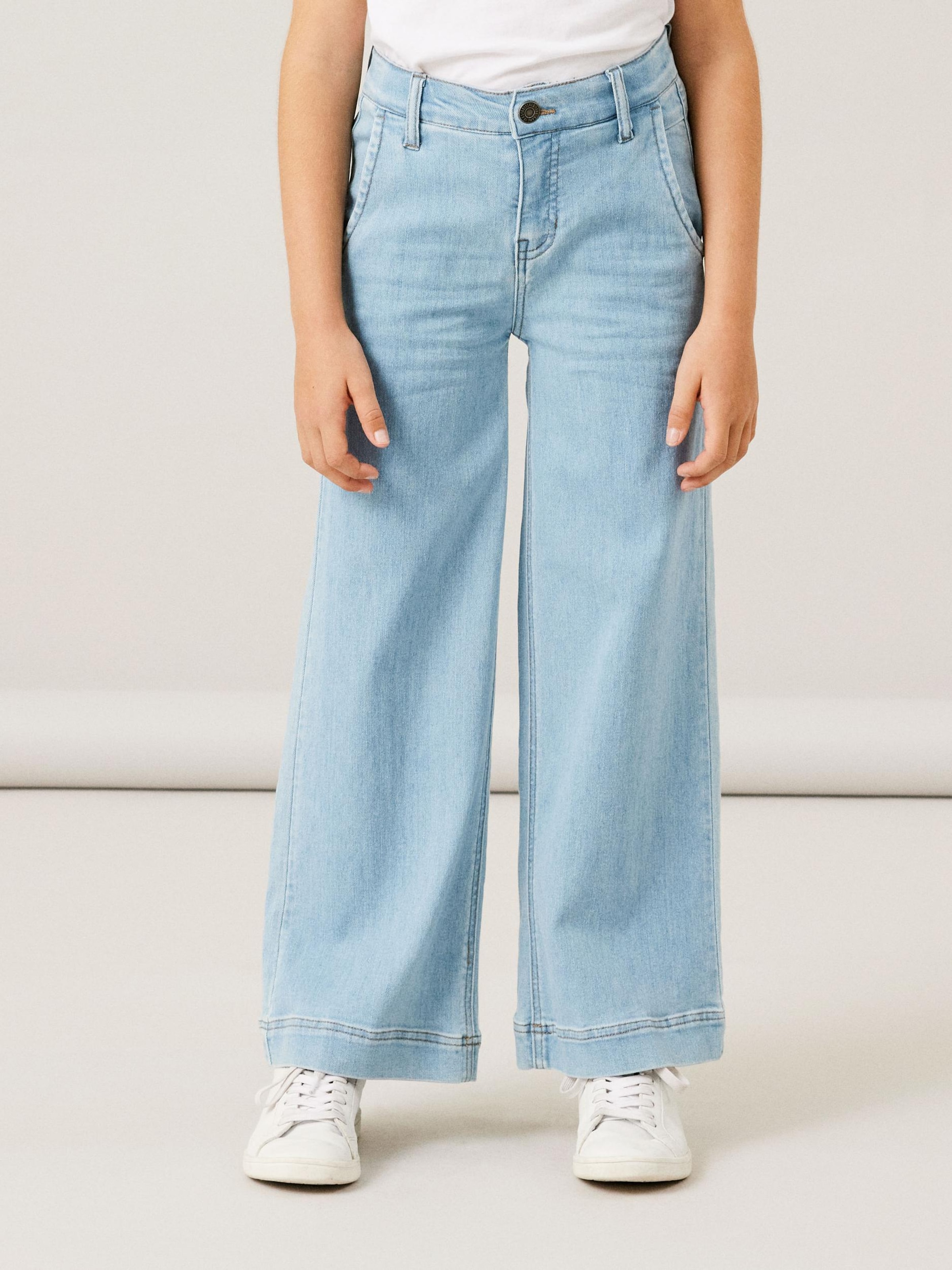 Jeans bella store