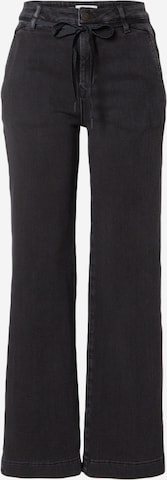 Dawn Flared Jeans in Black: front