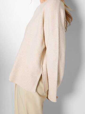 Pullover di Bershka in beige