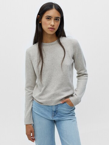 Pull-over Pull&Bear en gris : devant