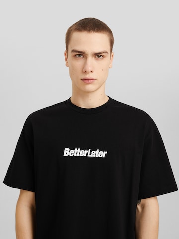 Bershka T-Shirt in Schwarz