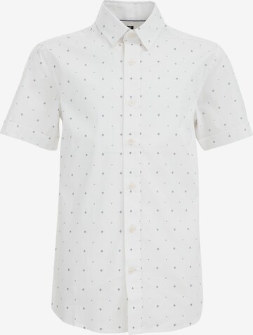 WE Fashion Regular fit Button up shirt in White: front