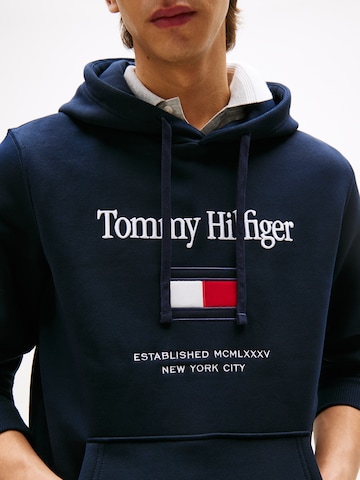 TOMMY HILFIGER Sweatshirt in Blau