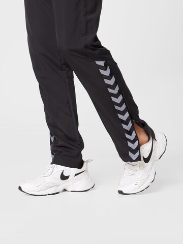 Regular Pantalon de sport Hummel en noir