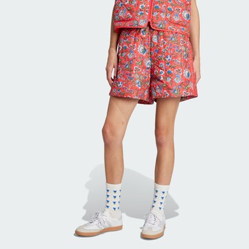 ADIDAS ORIGINALS Avar lõige Püksid 'Adidas Originals x Liberty London', värv punane: eest vaates