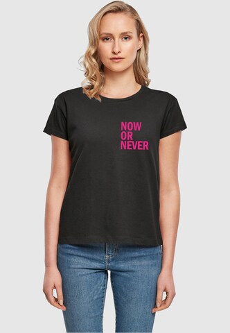 T-shirt 'Now Or Never' Merchcode en noir : devant