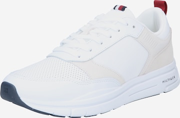 Baskets basses 'Fjord 4C' TOMMY HILFIGER en blanc : devant