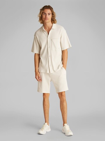 Coupe regular Chemise Calvin Klein Jeans en beige