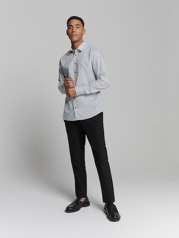 No Excess Comfort Fit Hemd in Weiß