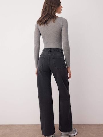 Trendyol Wide Leg Jeans in Schwarz