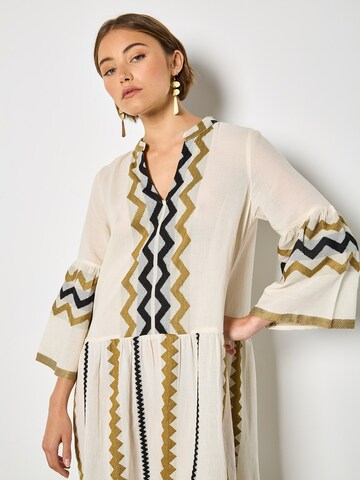 Apricot Jurk ' ' in Beige