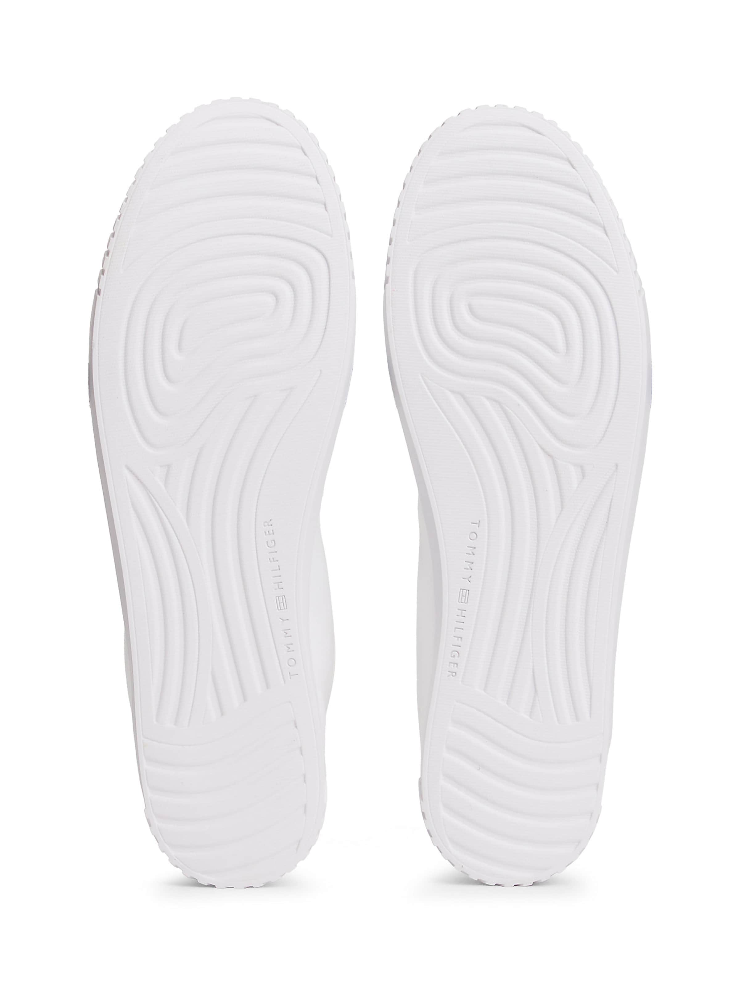 Baskets basses TOMMY HILFIGER en blanc