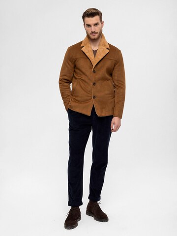 Antioch - Abrigo de invierno 'Faux ' en beige