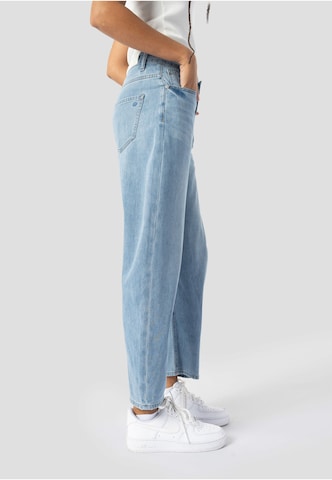 Elias Rumelis Regular Jeans 'Yoana' in Blauw