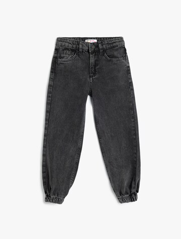 Koton Tapered Jeans in Black: front