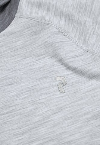 PEAK PERFORMANCE Shirt in Grijs