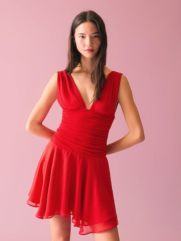 Bershka Dress in Red: front