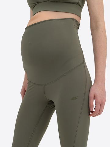 Skinny Pantaloni sport de la 4F pe verde